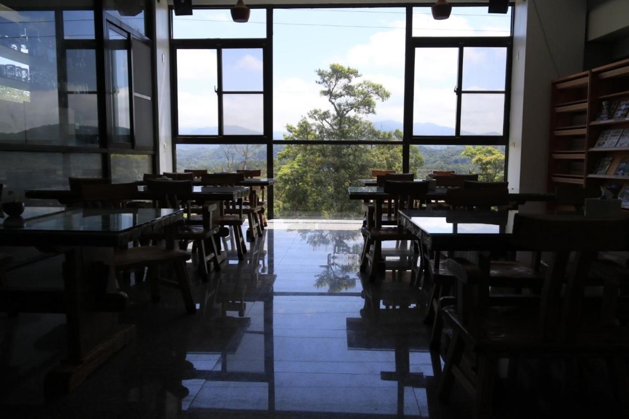 巨缿民宿巨象民宿 Sanyi Exterior foto